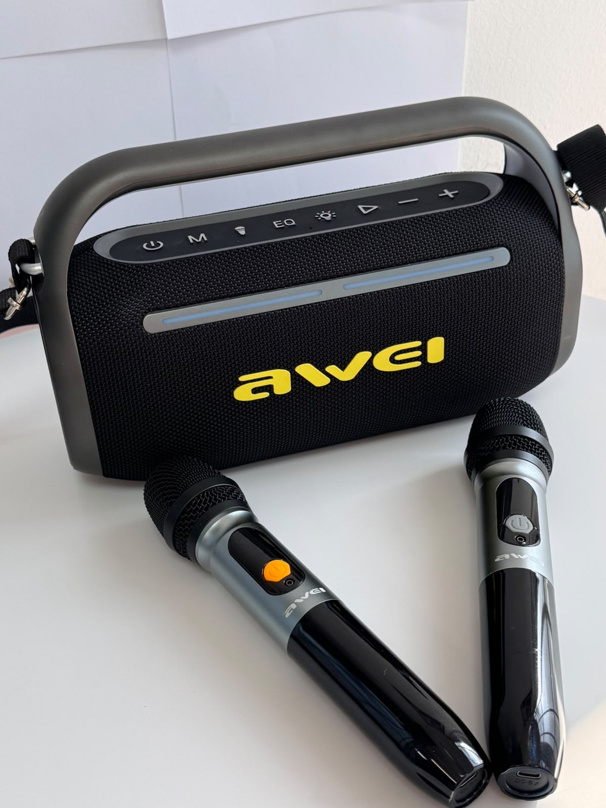 Boxă Portabilă AWEI KT18, Bluetooth, Karaoke, 2 Microfoane Wireless