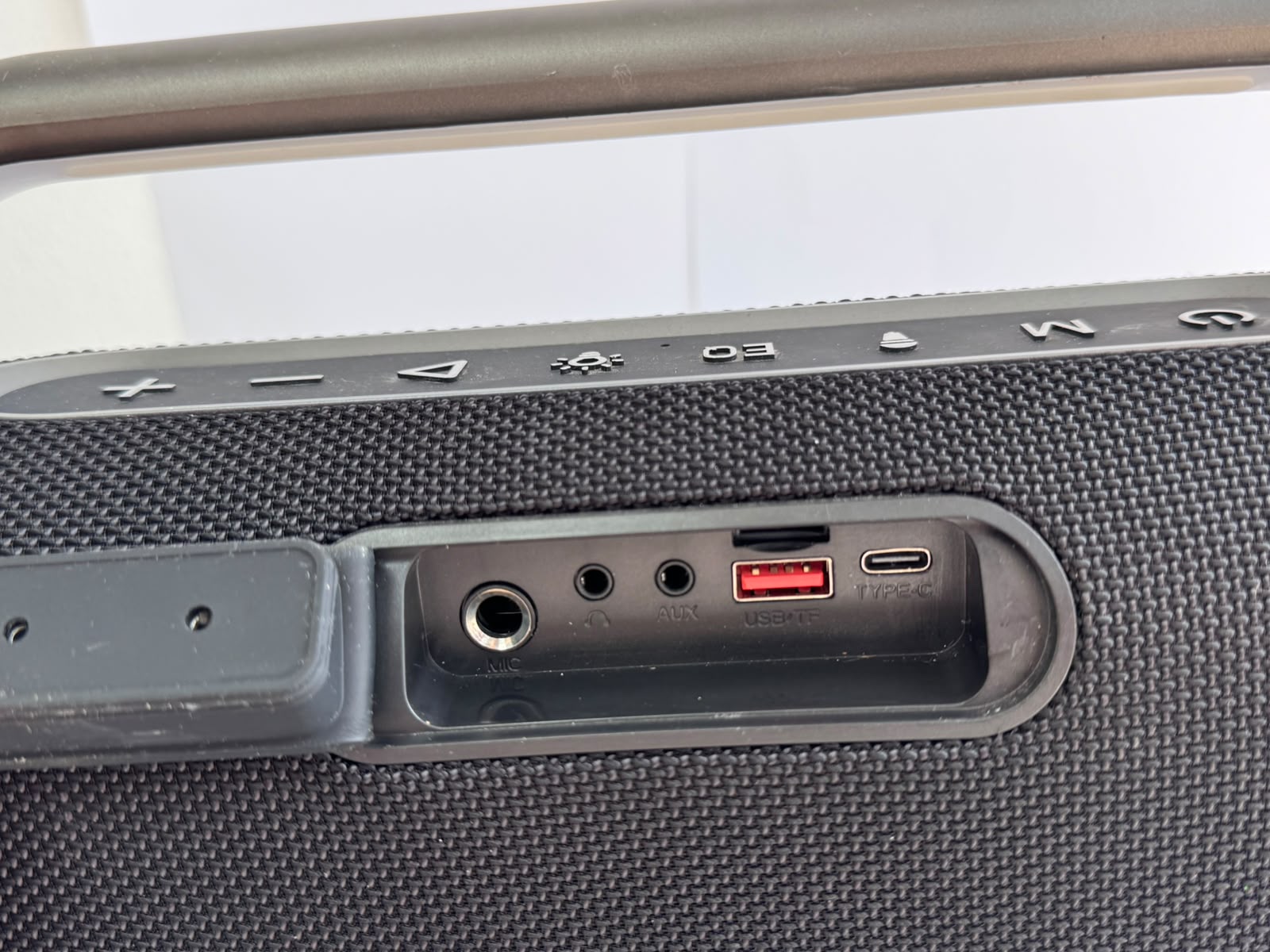 Boxă Portabilă AWEI KT18, Bluetooth, Karaoke, 2 Microfoane Wireless