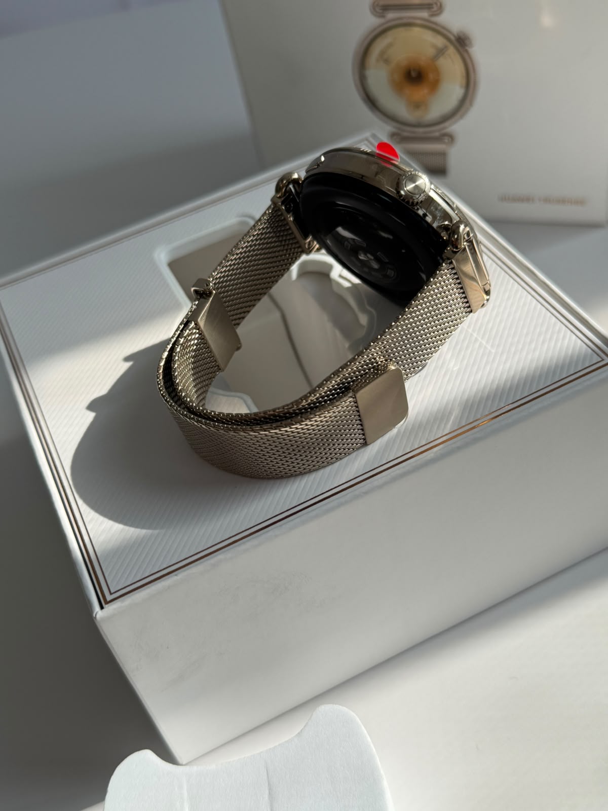 Smartwatch HUAWEI Watch GT 6, 41mm, GPS, Android/iOS, Gold Milanese Strap