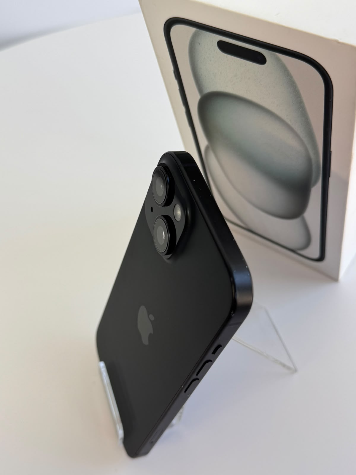 Telefon Apple iPhone 15, 128GB, 5G, Black