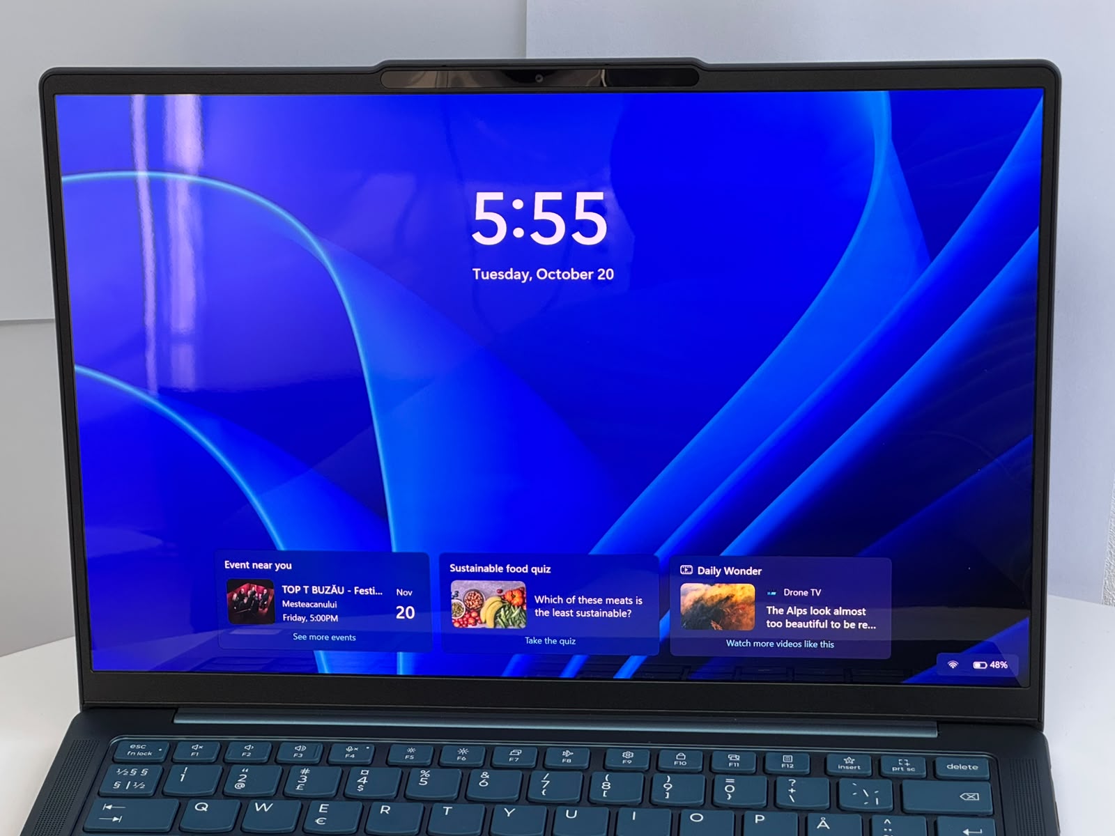 Laptop Lenovo Yoga Aura Edition, OLED, AMD Ryzen AI 5 430, 16GB RAM, 512GB SSD, Blue