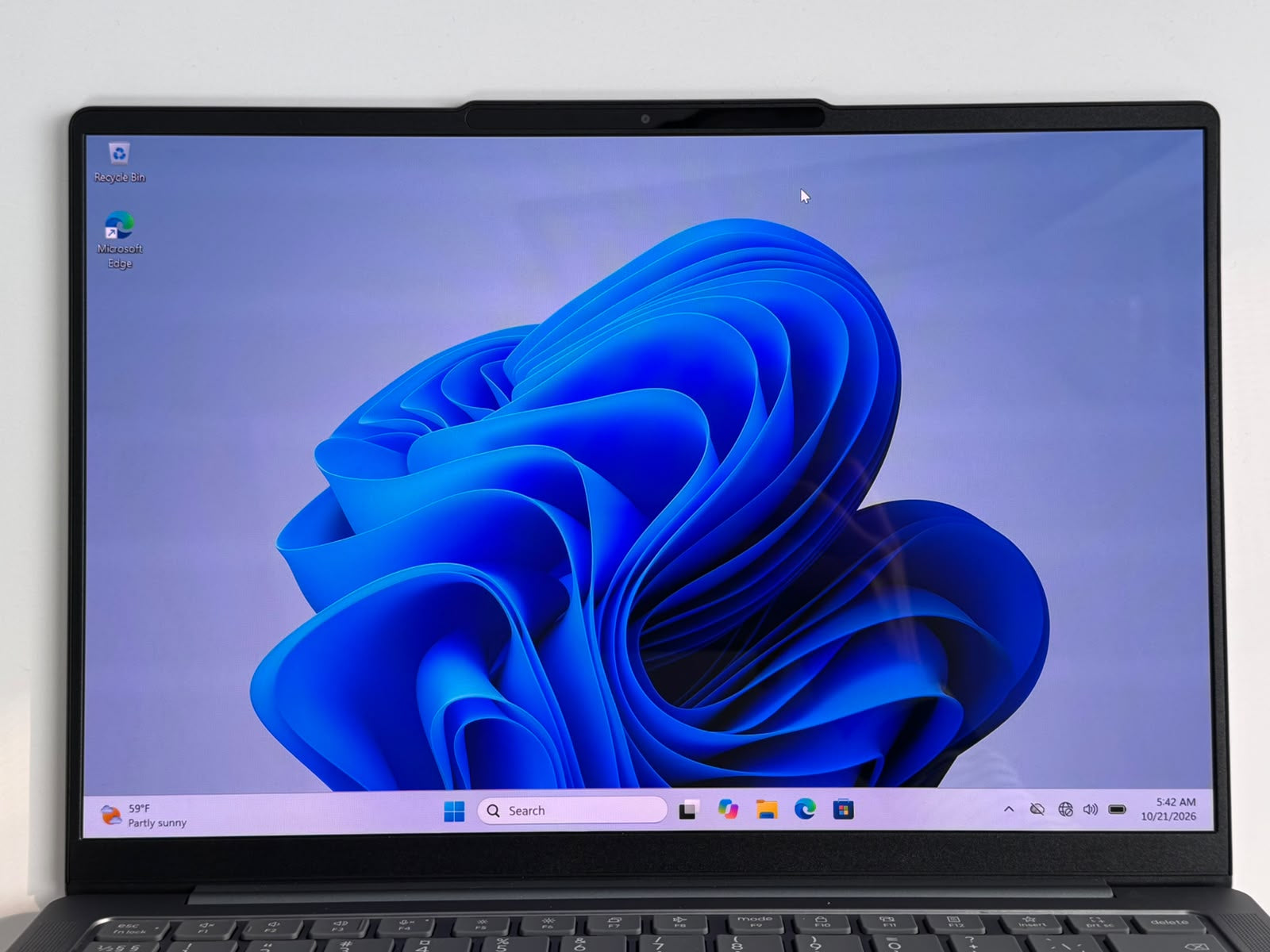 Laptop Lenovo Yoga Aura Edition, 14”, OLED, Intel Core Ultra 5 226V, 16GB RAM, 1TB SSD, Grey