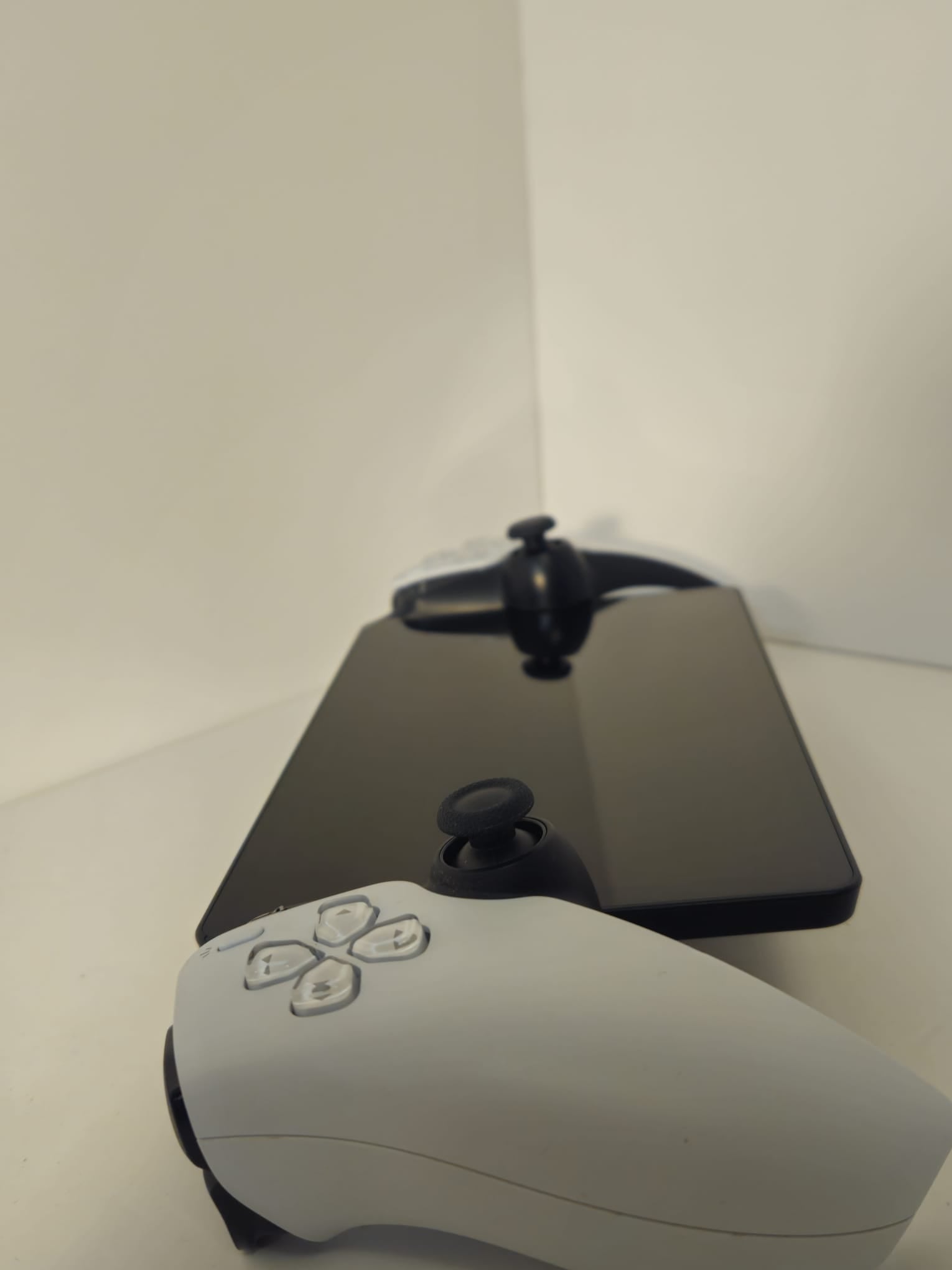 Sony PlayStation Portal Remote Player – Model CFI-Y1016