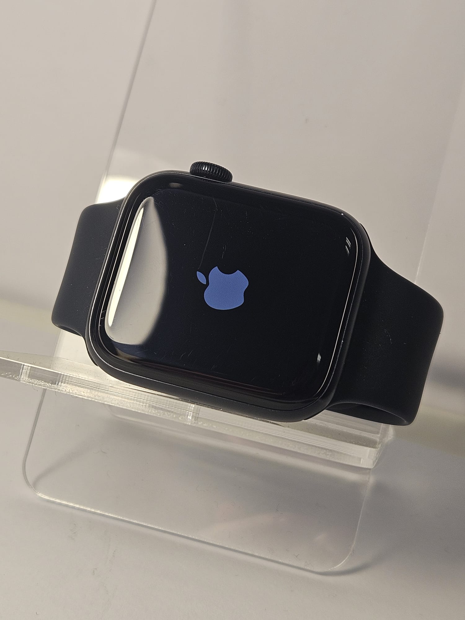 Apple Watch SE 3, 44mm, Baterie 100%