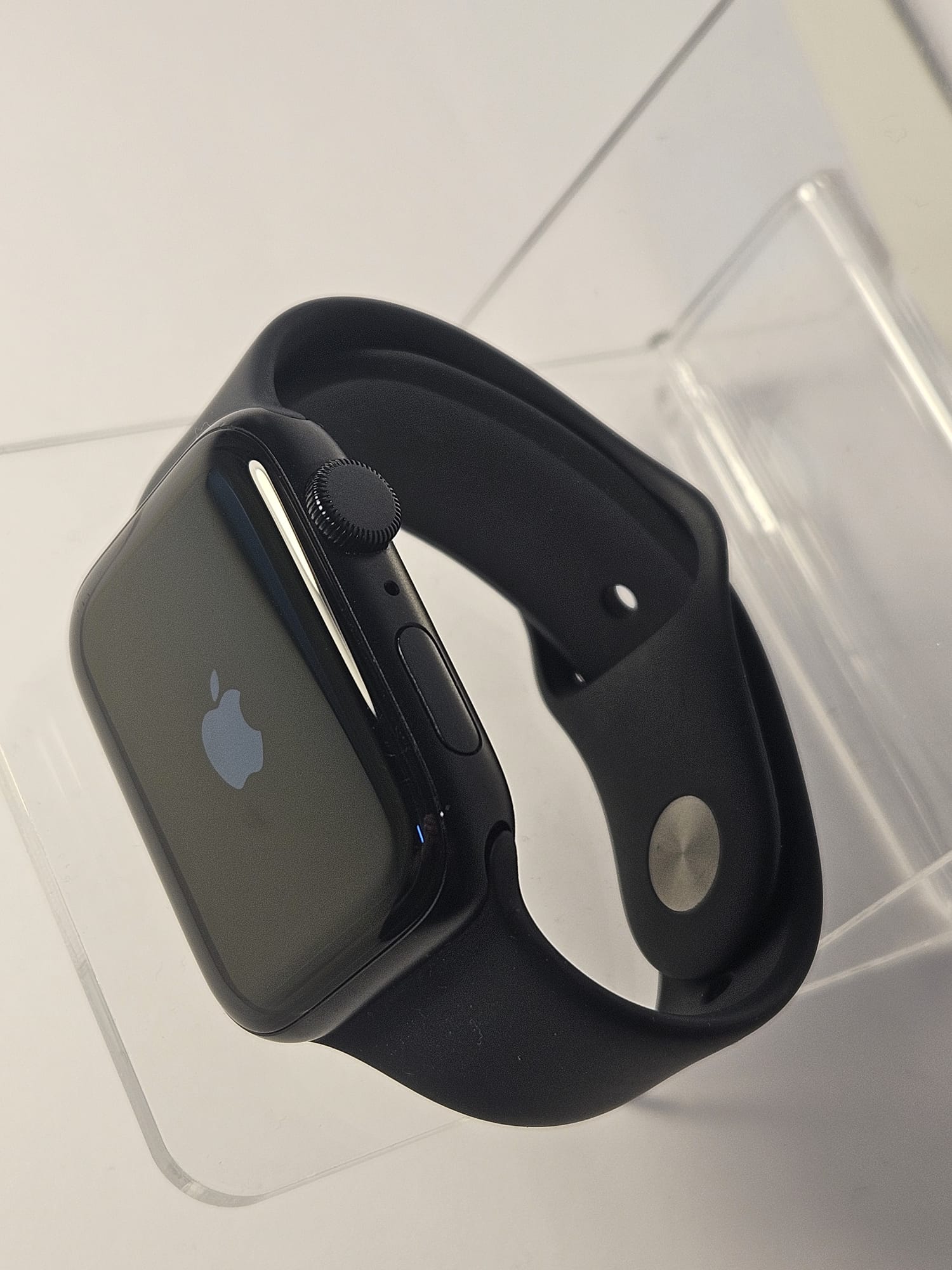 Apple Watch SE 3, 44mm, Baterie 100%