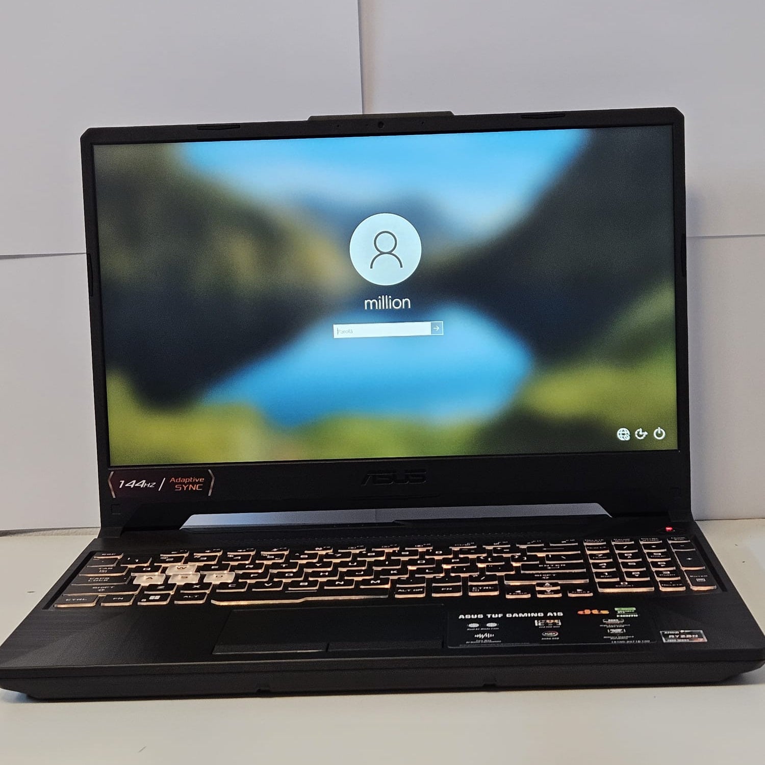 Laptop Asus TUF Gaming A15,  512GB - Stare Impecabila