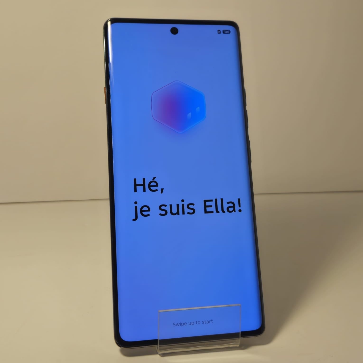 Telefon TECNO CAMON 40 Pro – 256GB