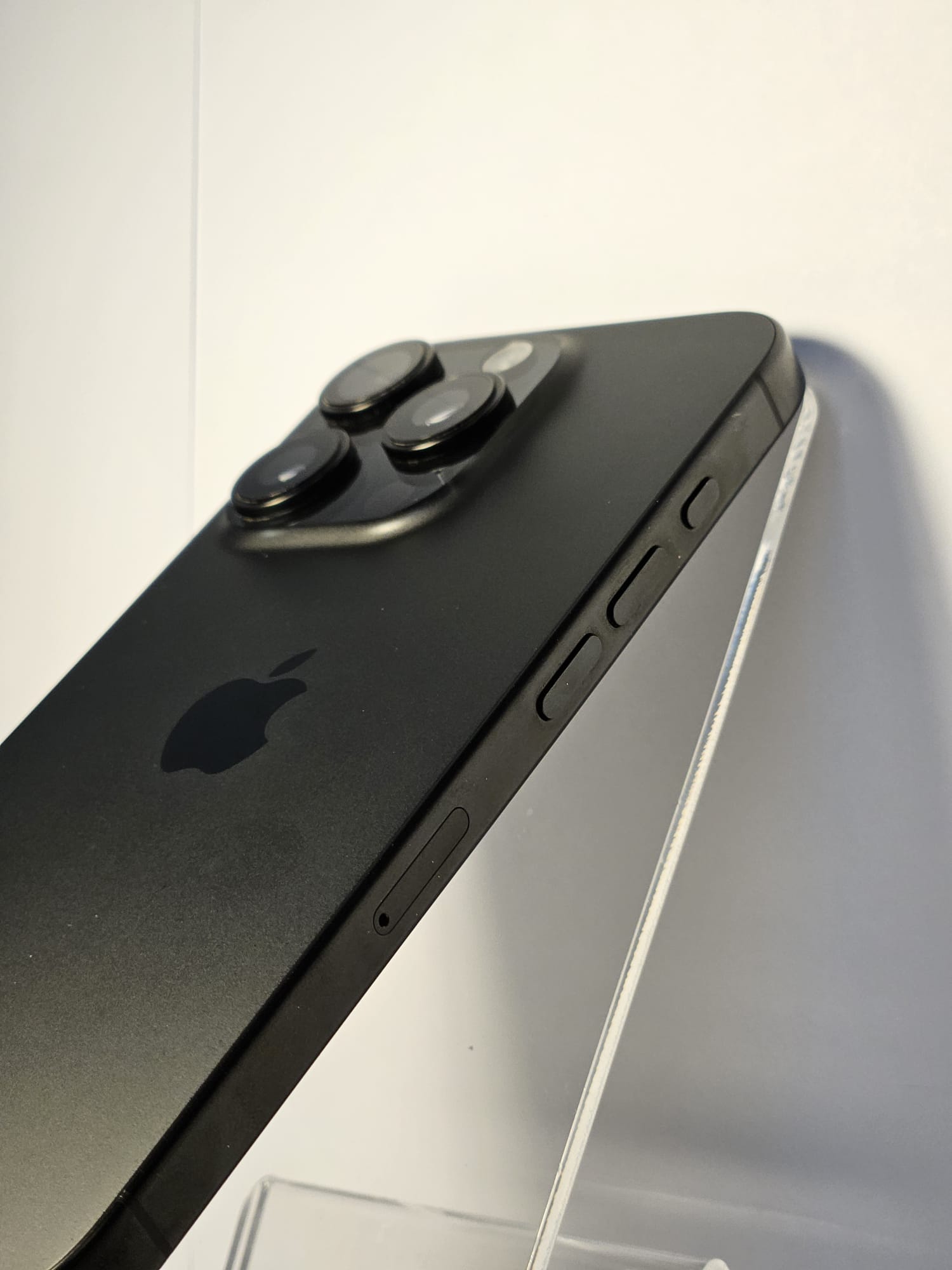 Apple iPhone 16 Pro 256GB Black Titanium Baterie 100%