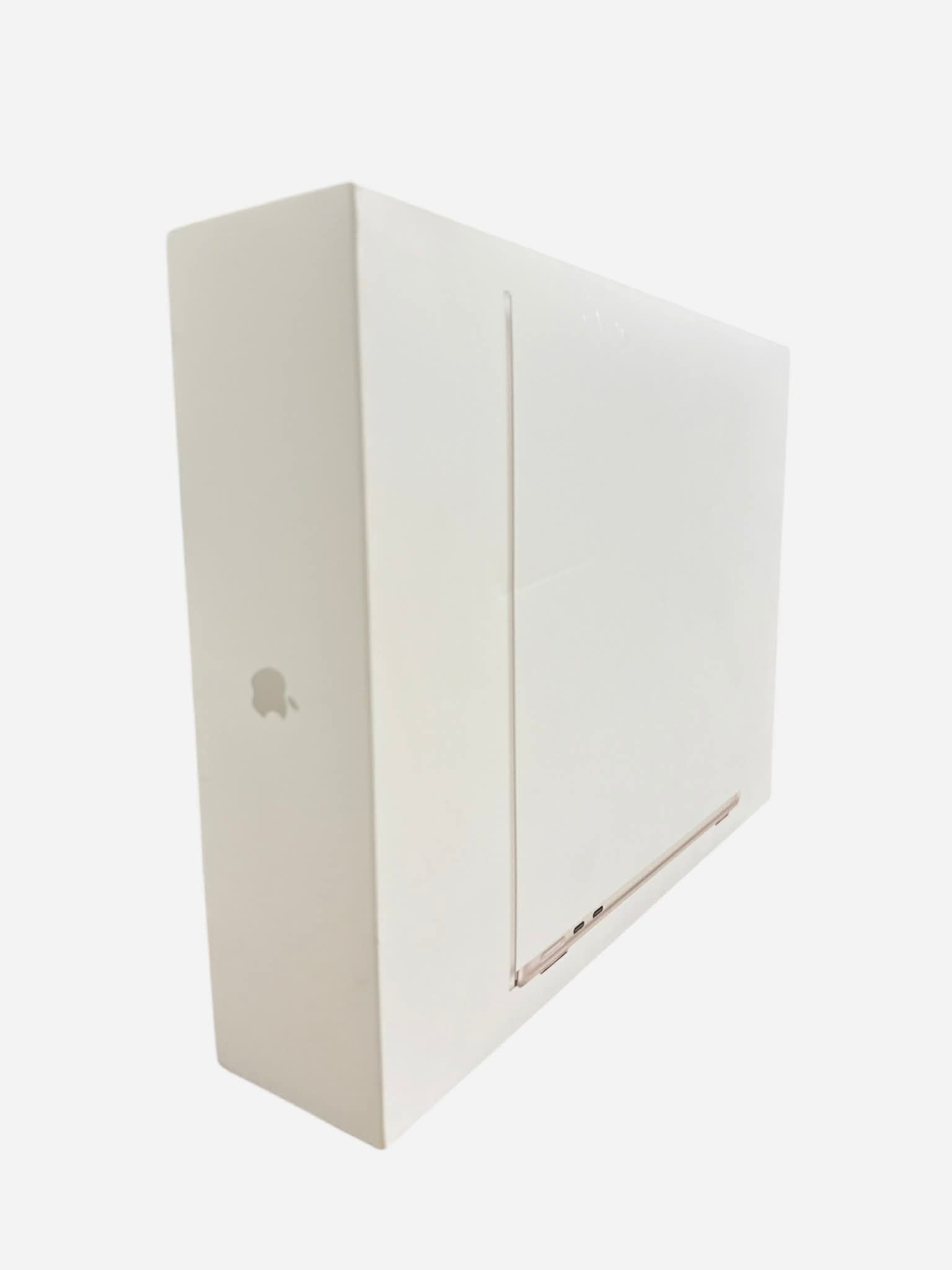 MacBook Air 13" M4 Chip 16 RAM SSD 512 GB