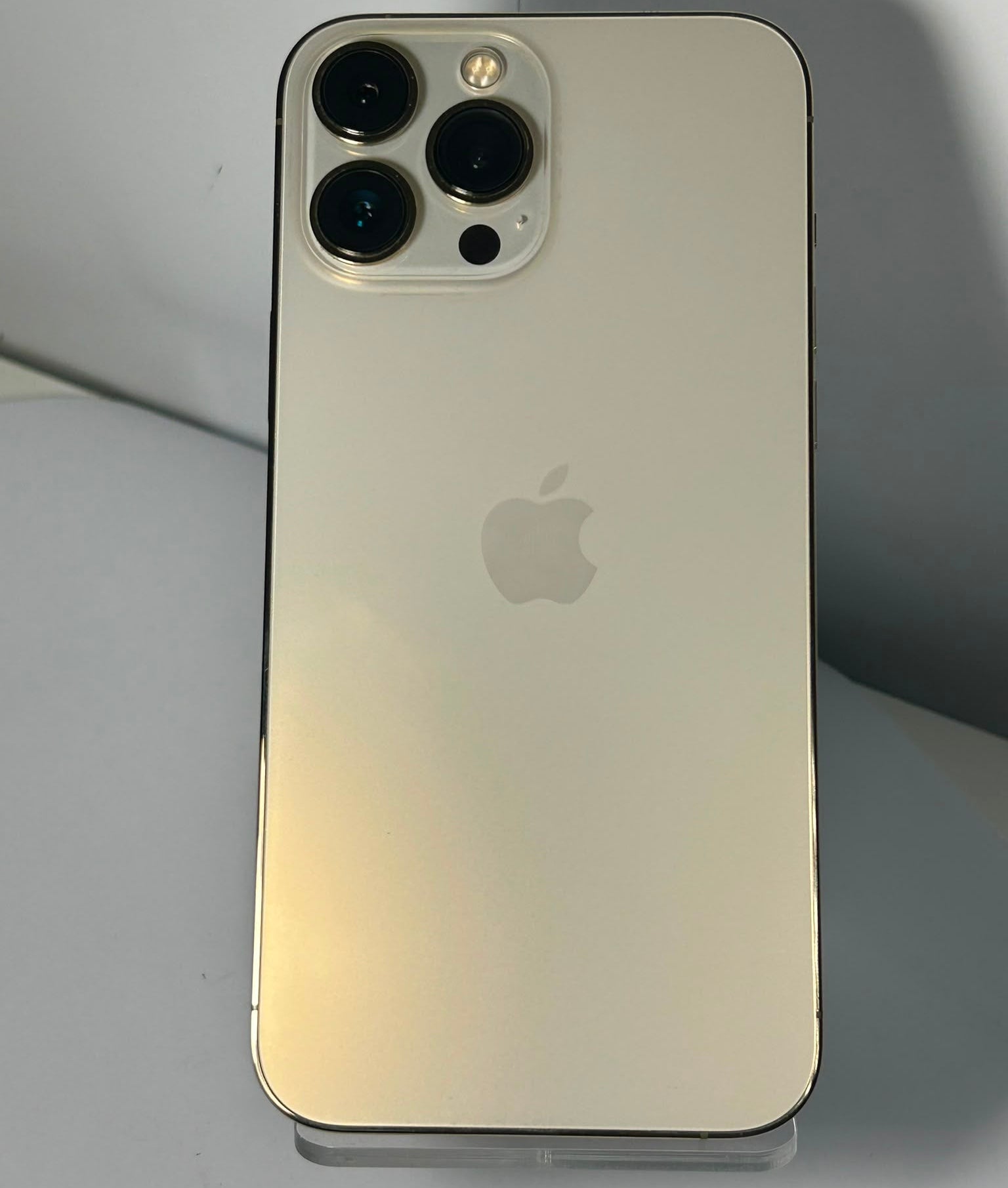 iPhone 13 Pro Max 128GB – Baterie 99%, Baterie Originală Schimbată, Fără Urme de Utilizare