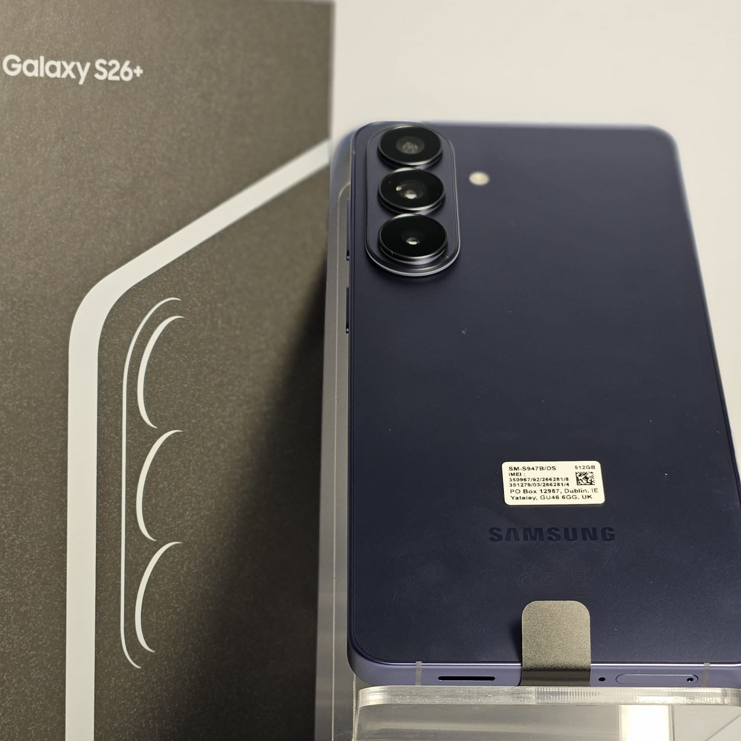 Samsung Galaxy S26 Plus, Violet, 512GBM 12GB Ram, Baterie 100% - Ca nou
