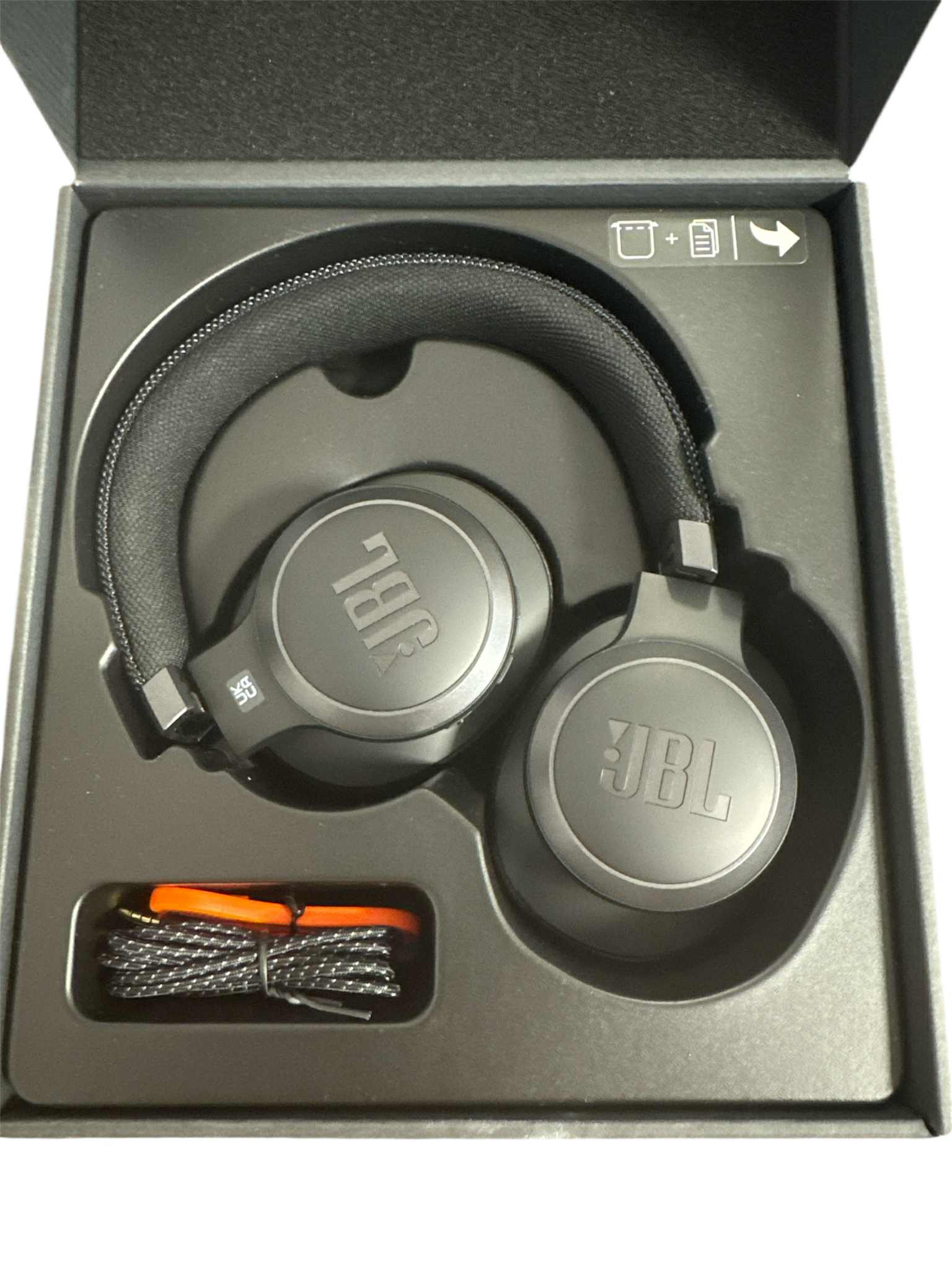 JBL Tune 660Nc