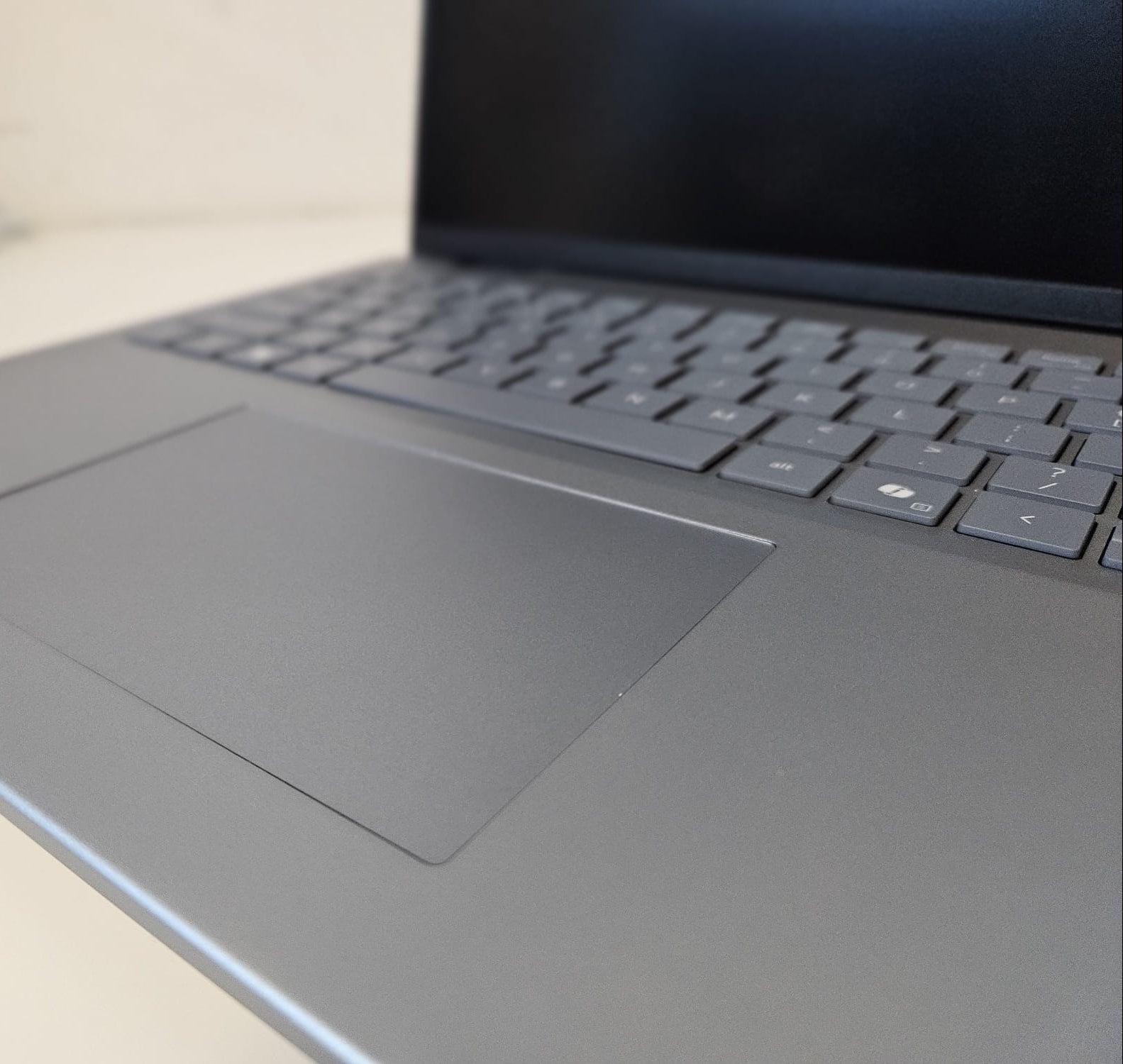 Dell Inspiro 16 5640
