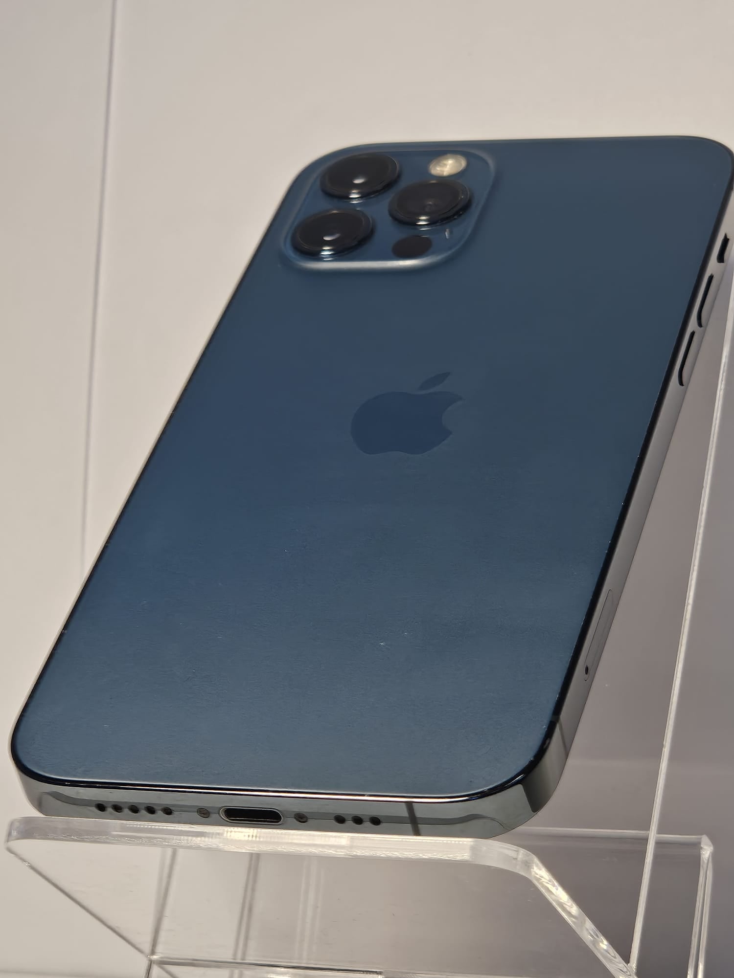 Apple iPhone 12 Pro, 128GB, Baterie 100%