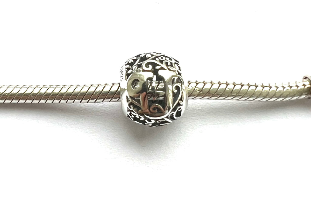CHARM BRATARA ARGINT 925 CU LITERA U
